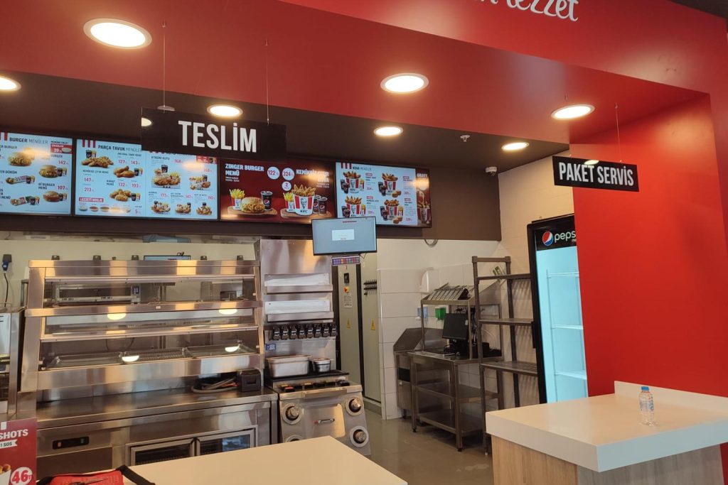 Başakşehir Teras Cadde - KFC