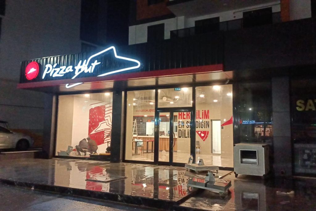 Tekirdağ Çerkezköy Cadde – Pizza Hut