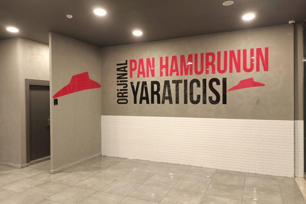 Tekirdağ Çerkezköy Cadde – Pizza Hutv