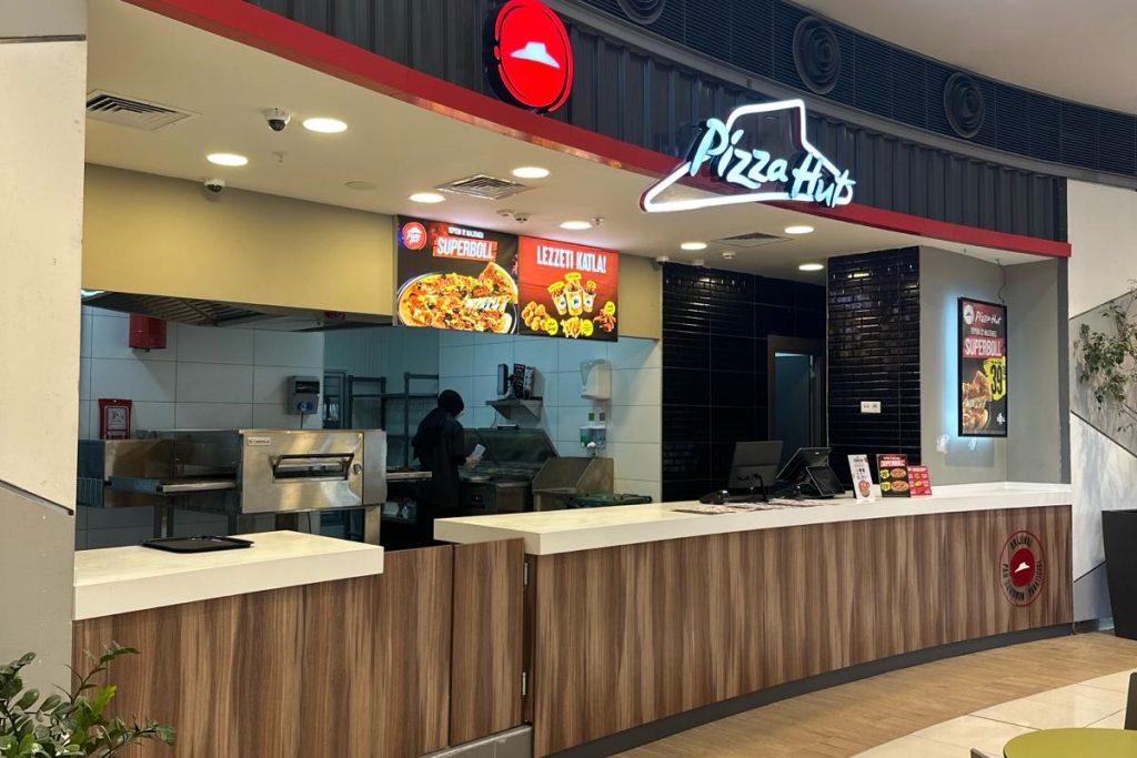 Maltepe Park - Pizza Hut