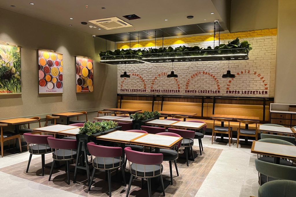 Gebze Center AVM – Tavuk Dünyası